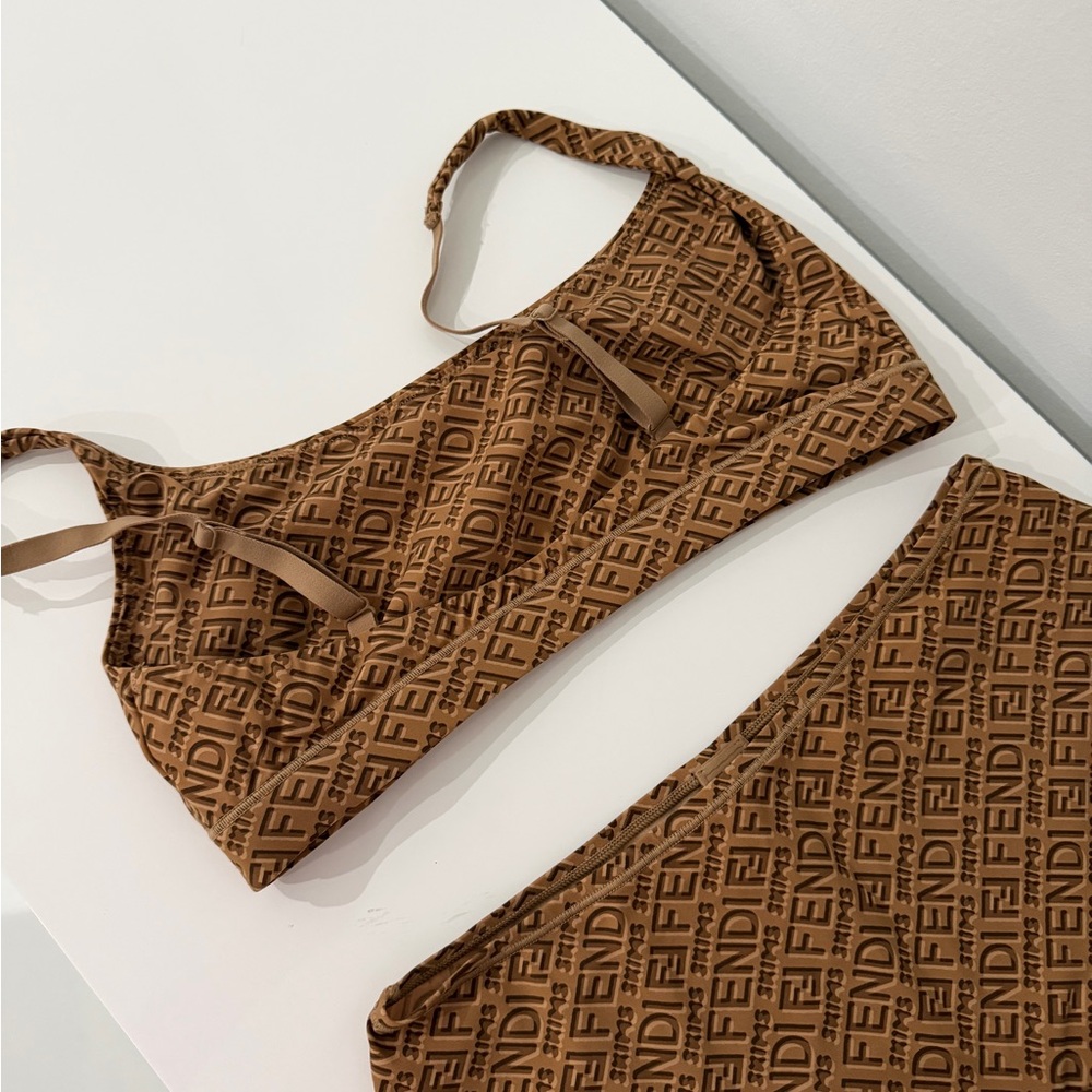 Fendi X Skims Tan Logo Set - Picture 4 of 4